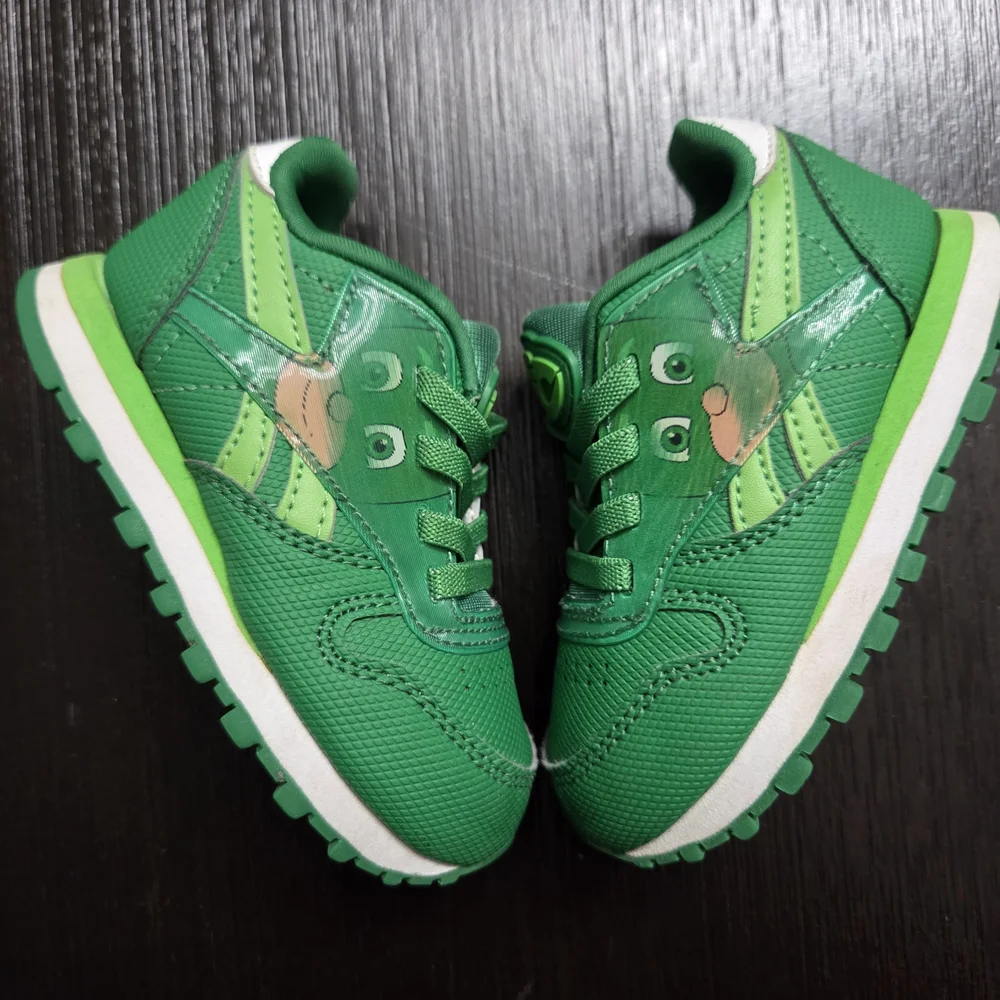 PJ Masks Reebok Kids Green Sneakers - Picture 5 of 5